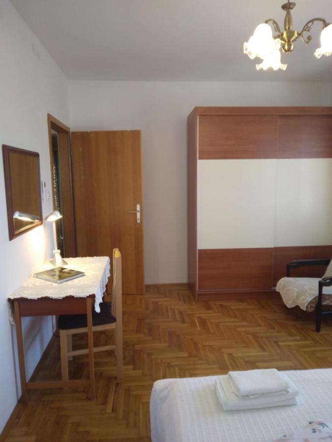 Apartment Meri Trogir Eksteriør billede