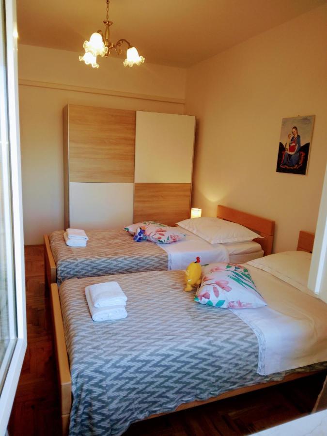 Apartment Meri Trogir Eksteriør billede