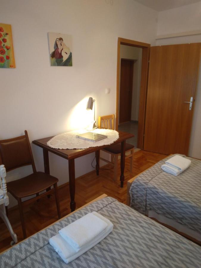 Apartment Meri Trogir Eksteriør billede