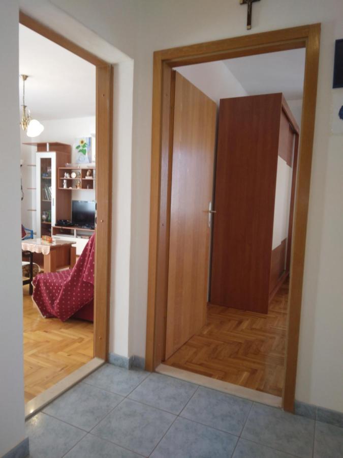 Apartment Meri Trogir Eksteriør billede